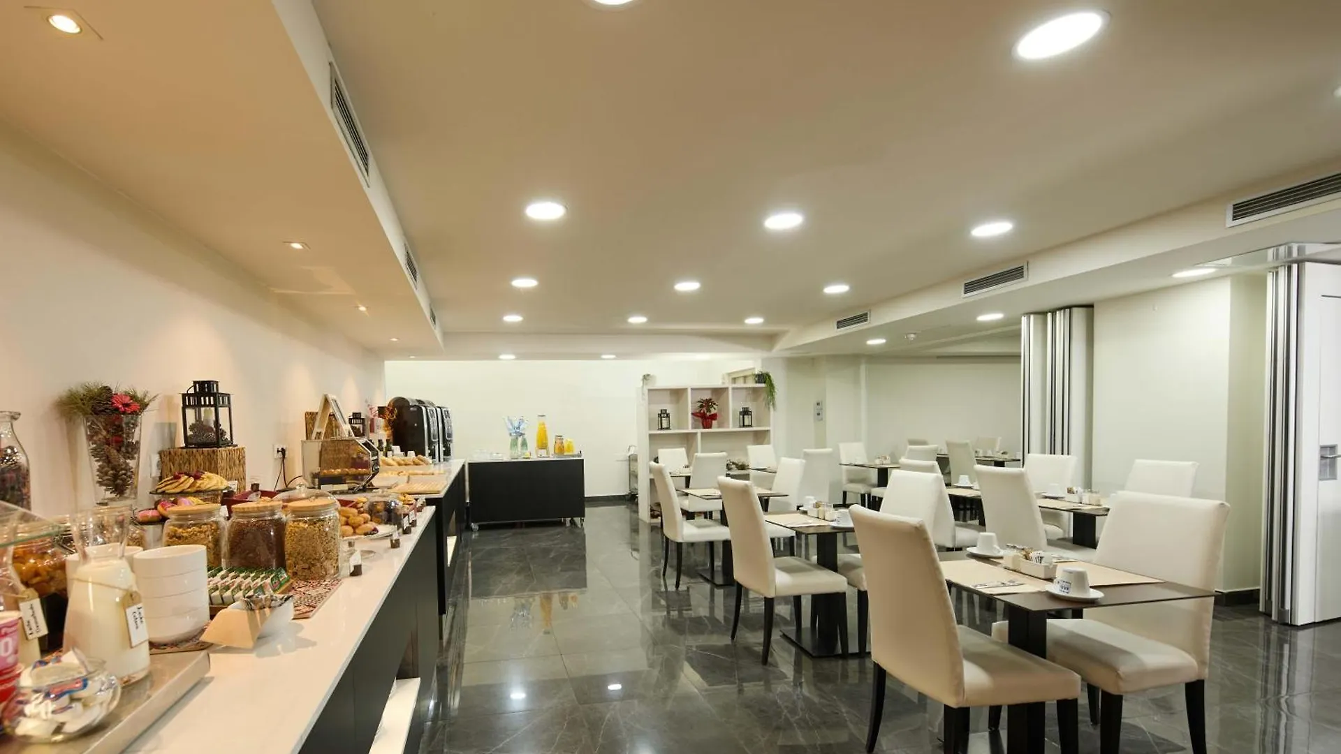 1881 Barcelona Gran Rosellon Hotel 4*,  스페인